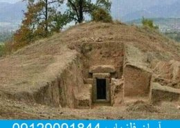 طراحی تومولوس و درب ورودی آن
